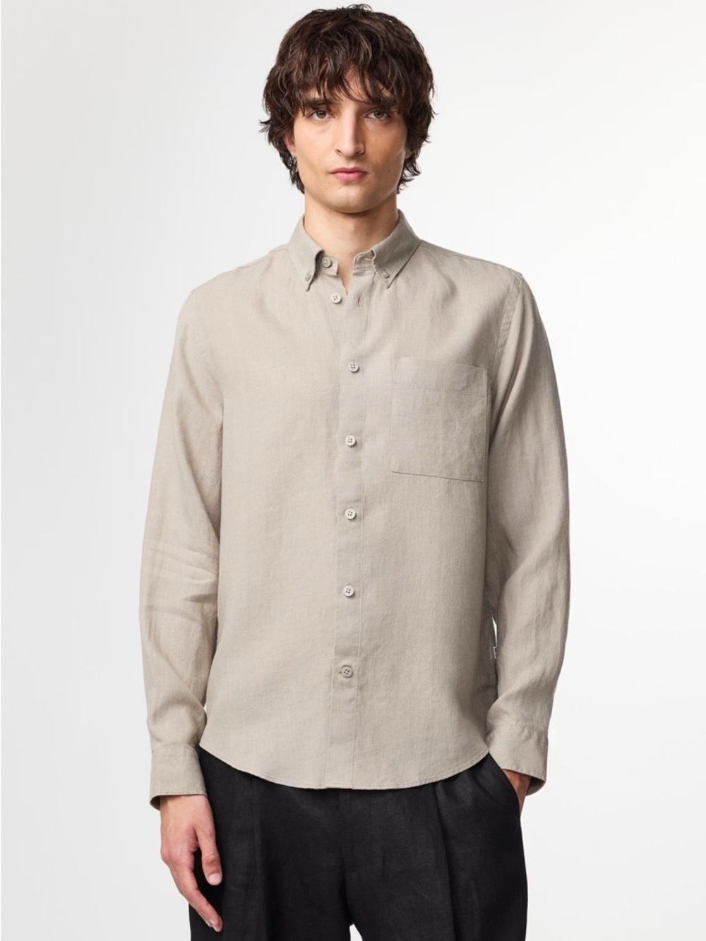 NN07 Arne - Button down collar linen